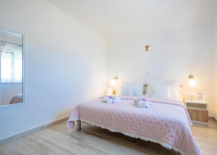 La Verna - Galovac 빌라