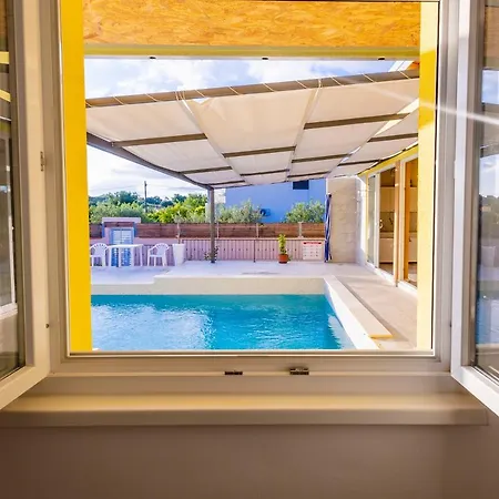 La Verna - Galovac ヴィラ *